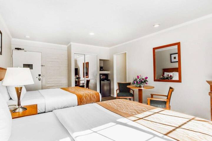 Room 29 of 53
