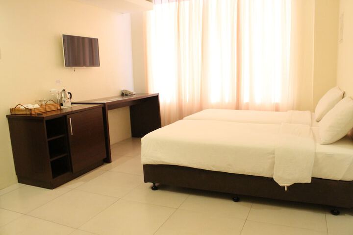 Room 21 of 159