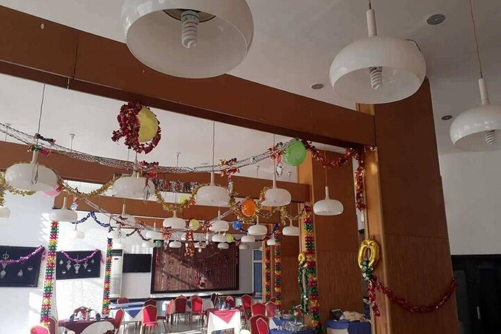 Room 16 of 25