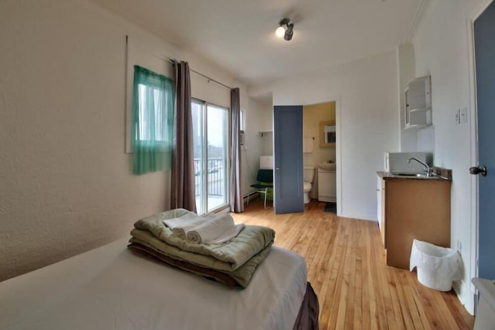 Standard Room, King or Two Doubles (3 of 19)