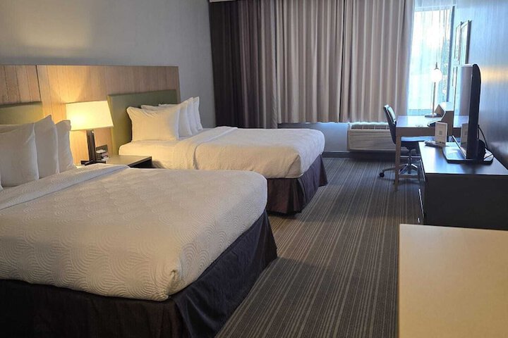 Room 6 of 45