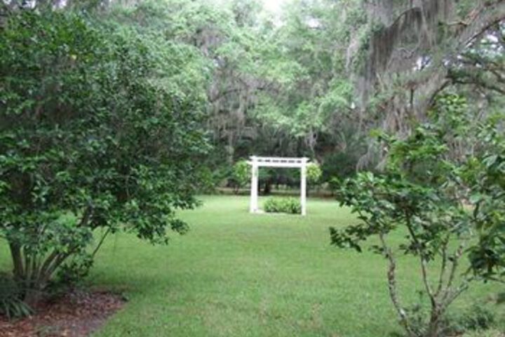 Property Grounds 68 of 73