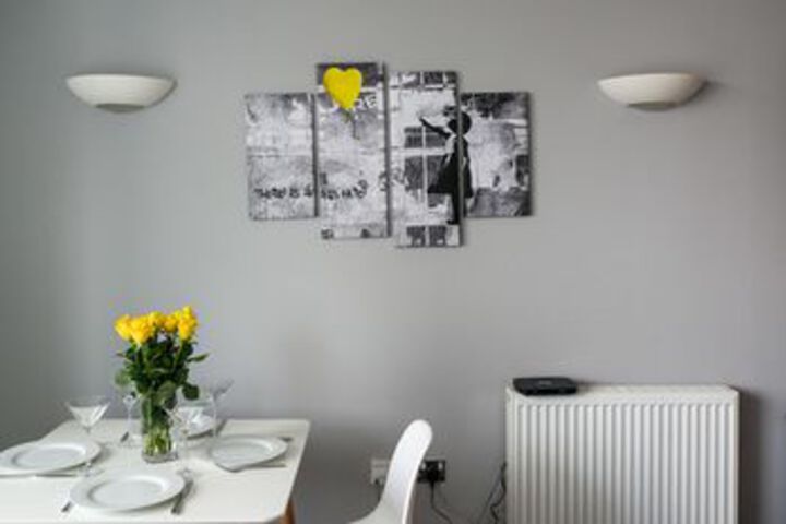 Room 15 of 21