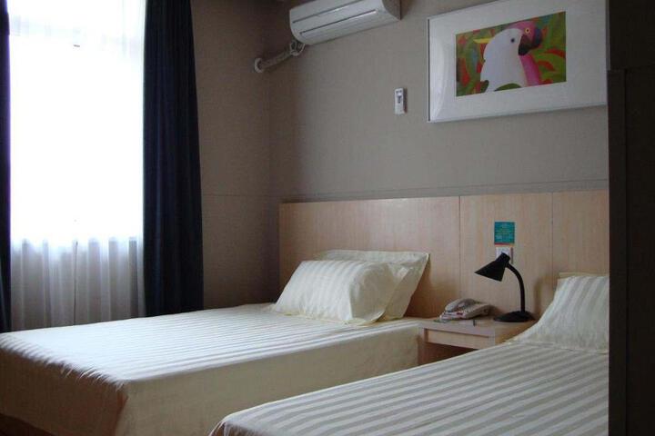 Suite Room