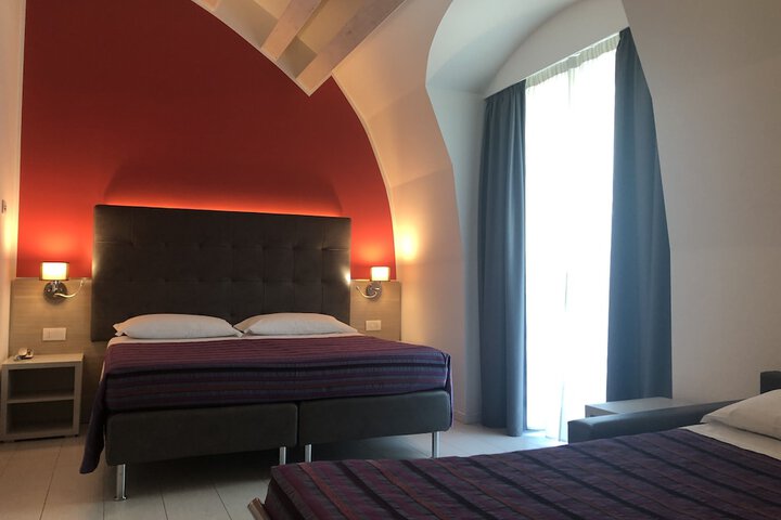 Room 39 of 69