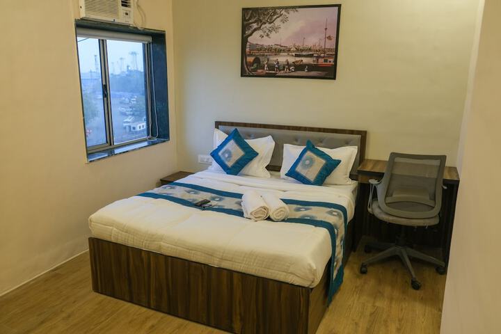 Room 7 of 23