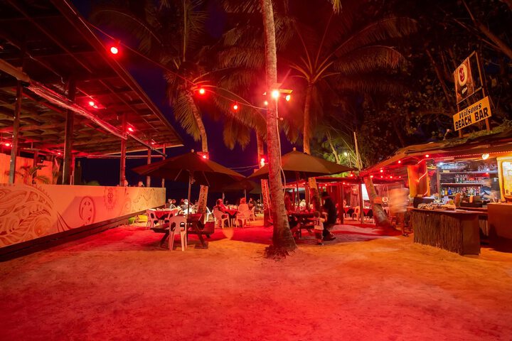 Lounge 86 of 117