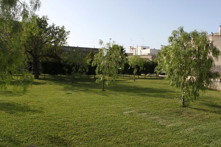 Property Grounds 49 of 63