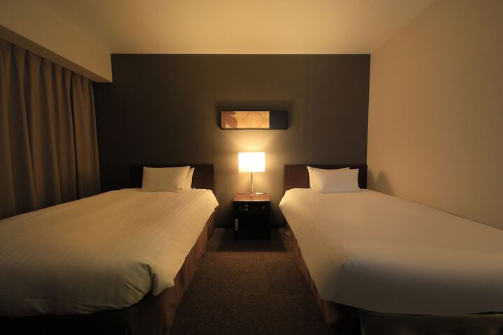 Room 30 of 112