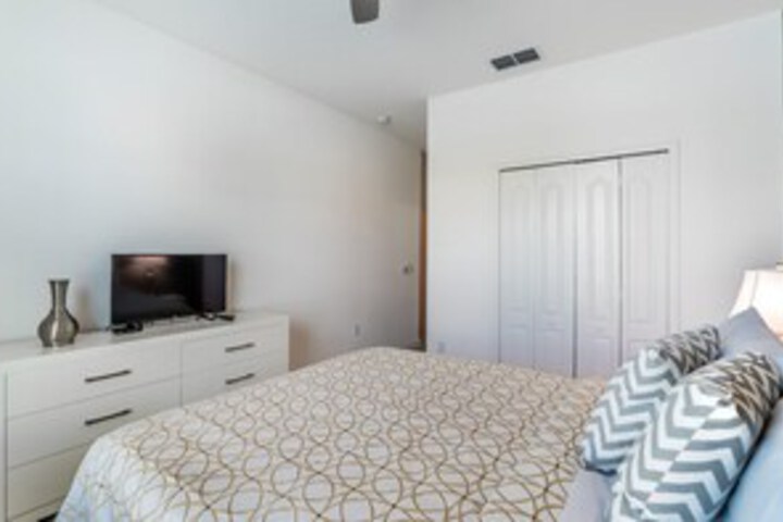Room 17 of 21
