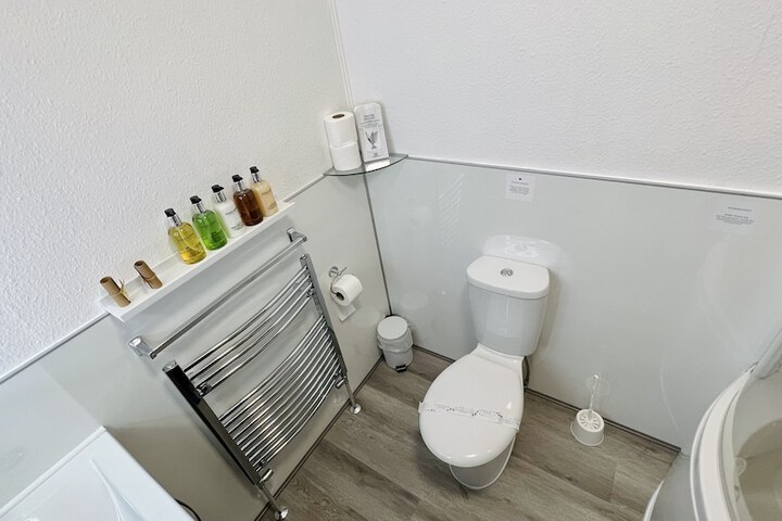 Room 73 of 133