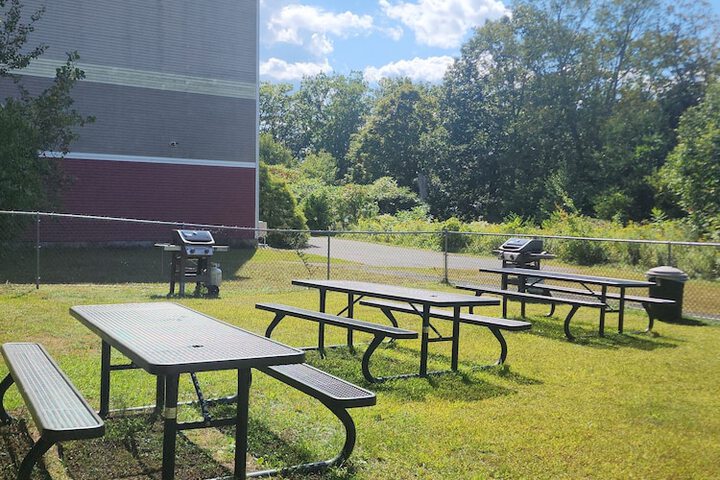 Property Grounds 25 of 34