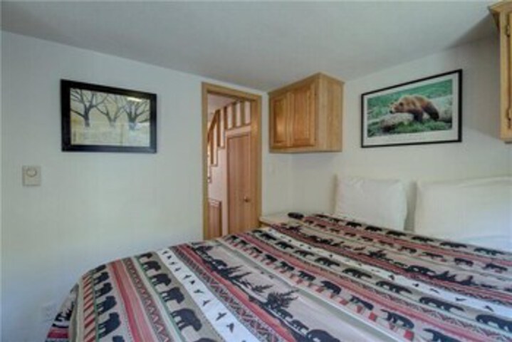Room 71 of 79