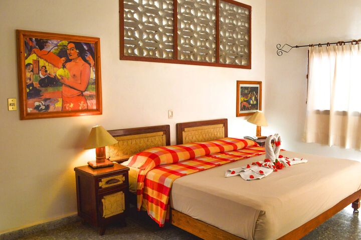Room 17 of 75