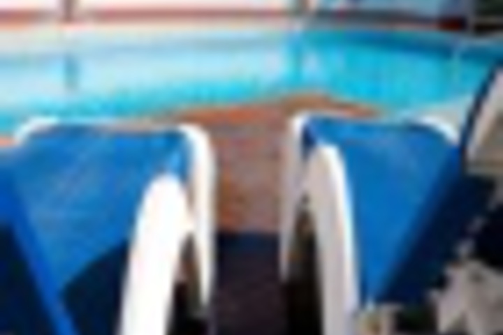 Sundeck 3 of 119