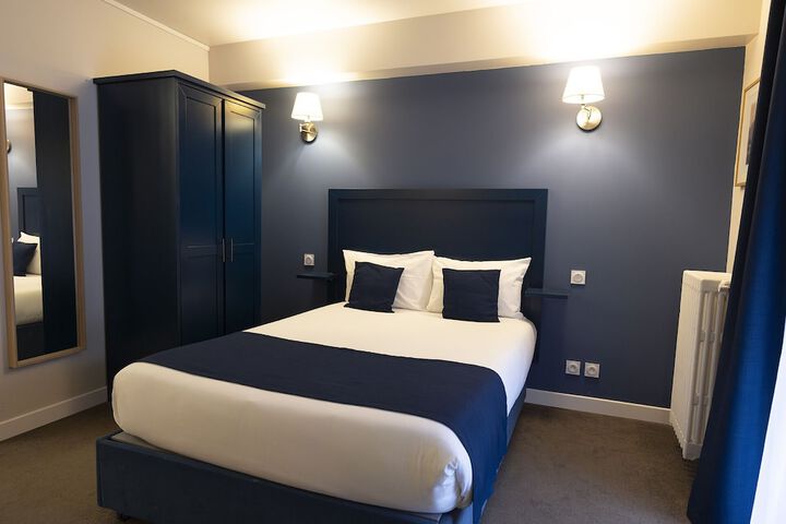 Room 18 of 52