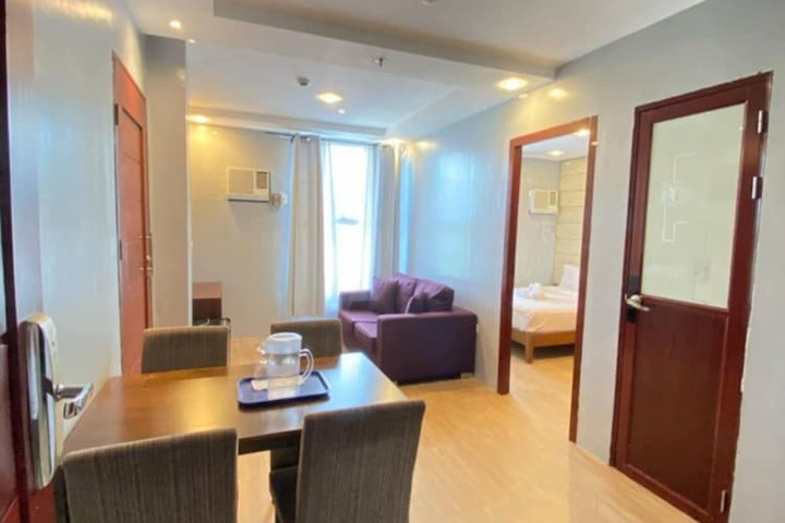 Room 14 of 22