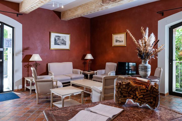 Lobby sitting area