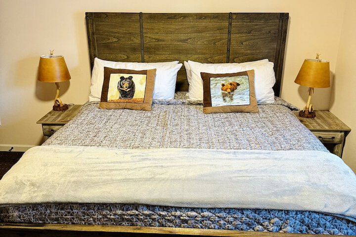 Room 4 of 30