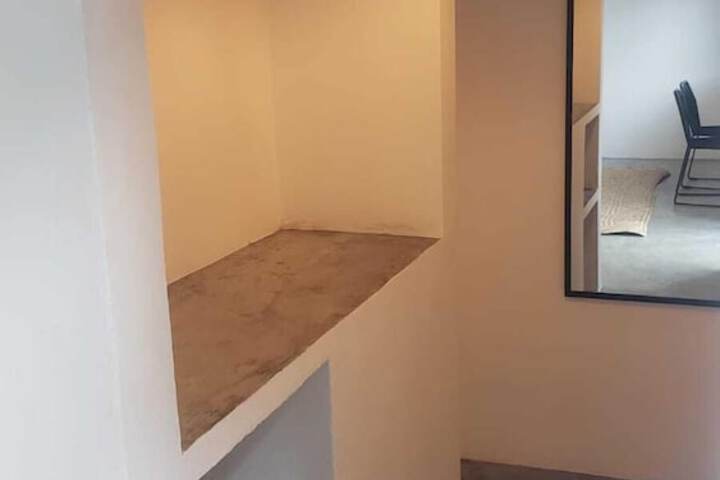 Room 97 of 125