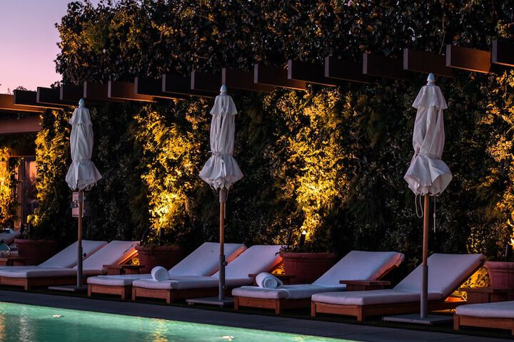 Rooftop pool