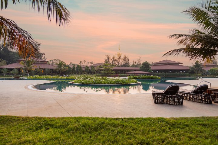 Pool 23 of 42