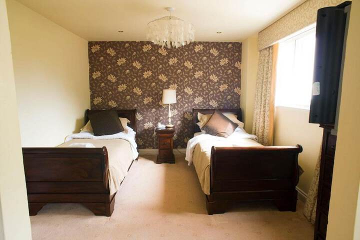 Room 25 of 61