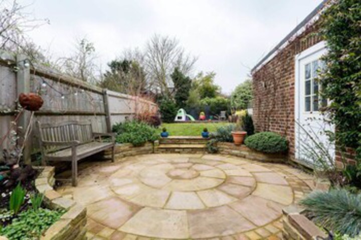 Terrace/Patio 24 of 26