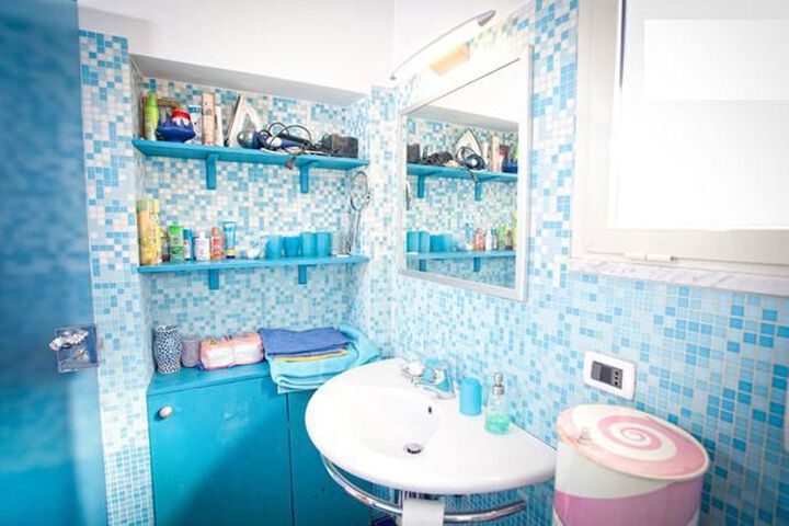 Room 3 of 19