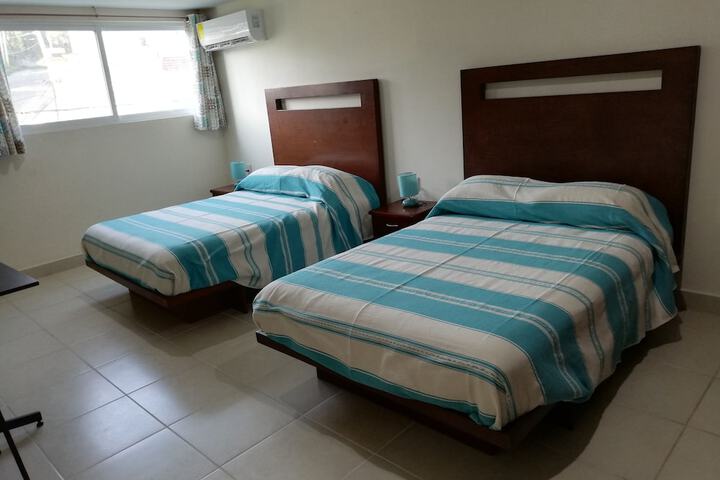 Room 4 of 40