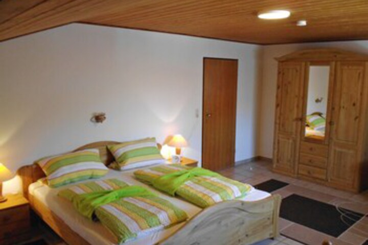 Room 85 of 111
