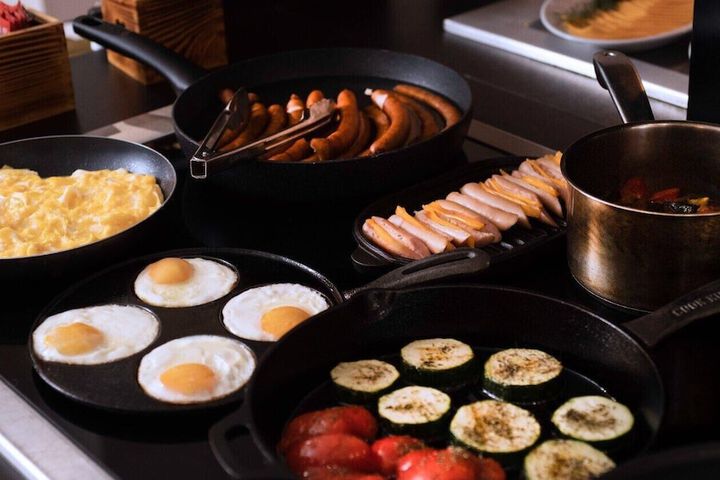 Breakfast/Coffee Service 69 of 82