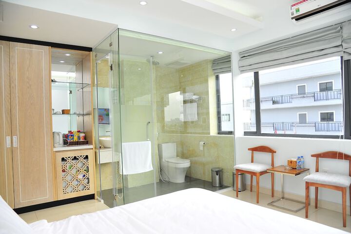 Room 49 of 79