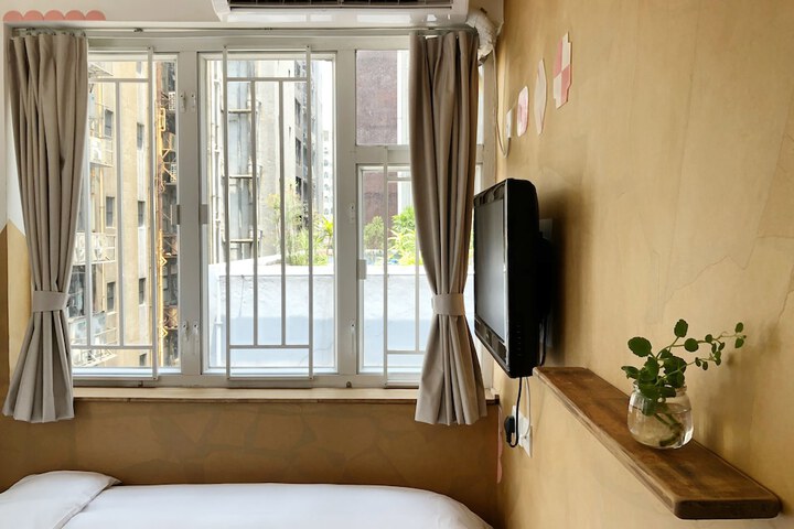 Room 45 of 56