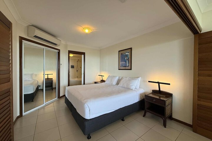 Room 13 of 75