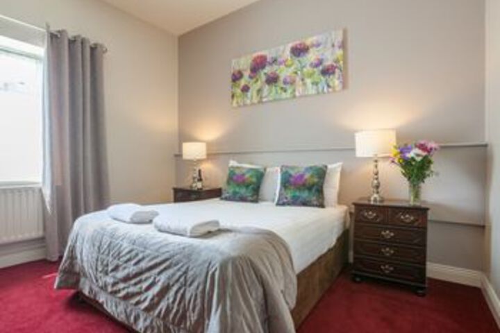 Room 22 of 34