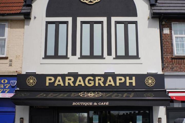 Paragraph Palmers Green - Tottenham Stadium