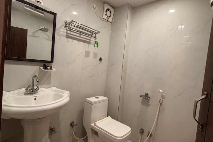 Room 20 of 42