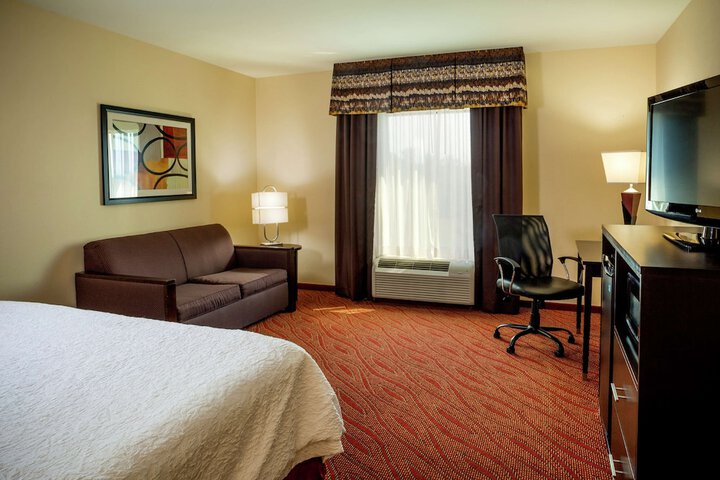 1 King Bed (7 of 35)