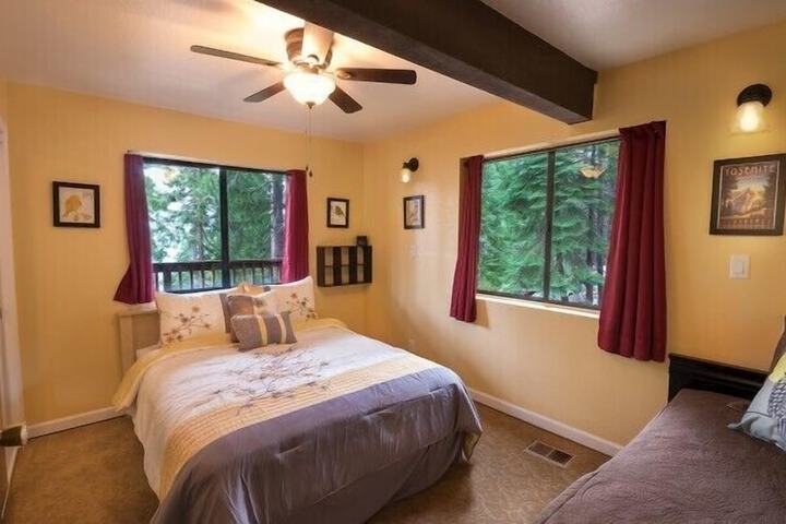 Room 3 of 26