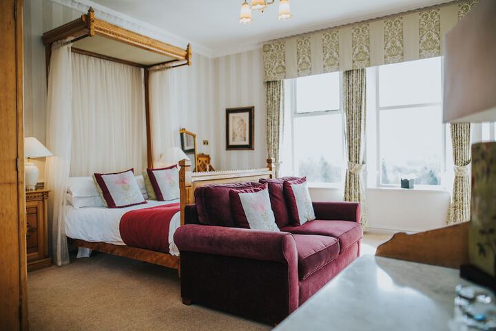 Room 21 of 73