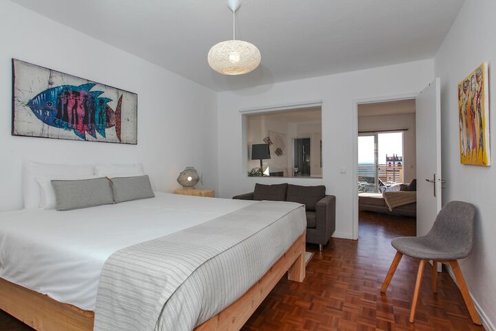 Room 2 of 27