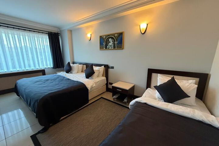 Room 46 of 94