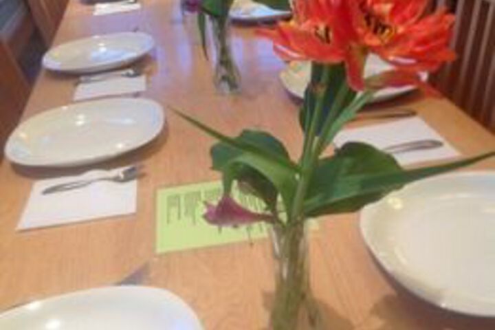Dining 4 of 22