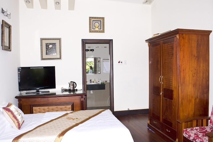 Room 15 of 55