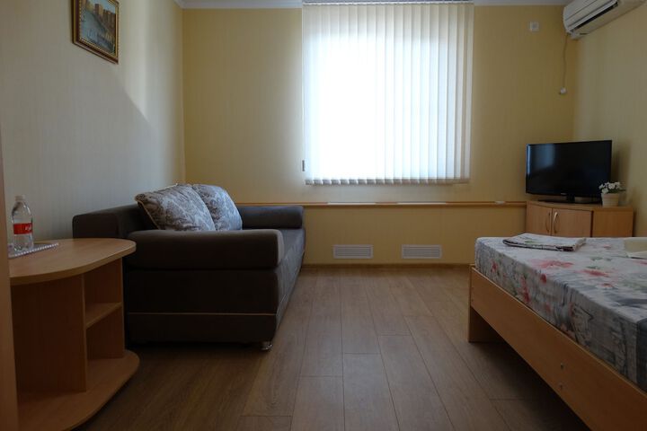 Room 3 of 26