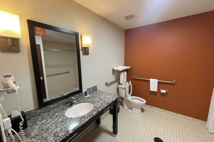 Clean Restrooms