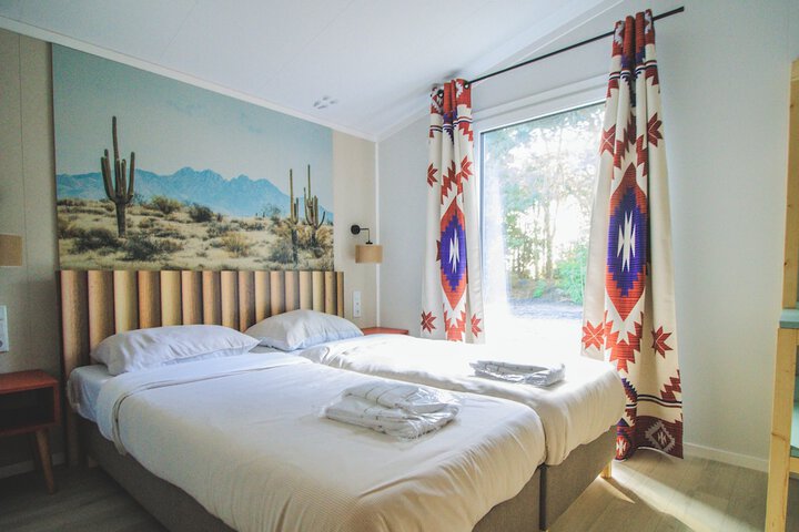 Room 25 of 120