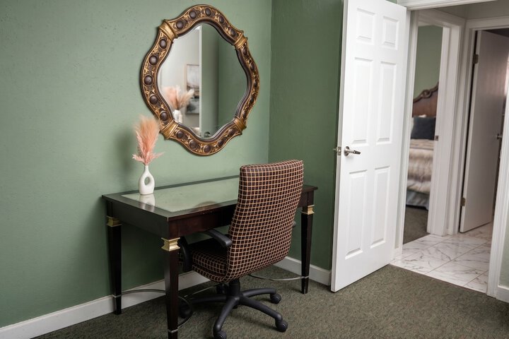 Room 13 of 57
