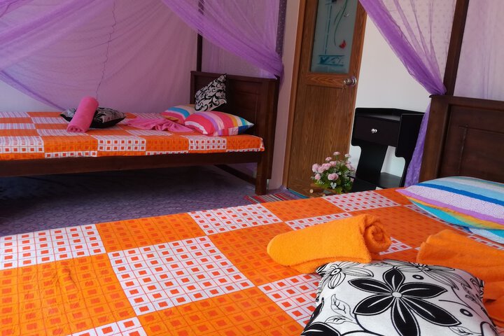 Room 12 of 14
